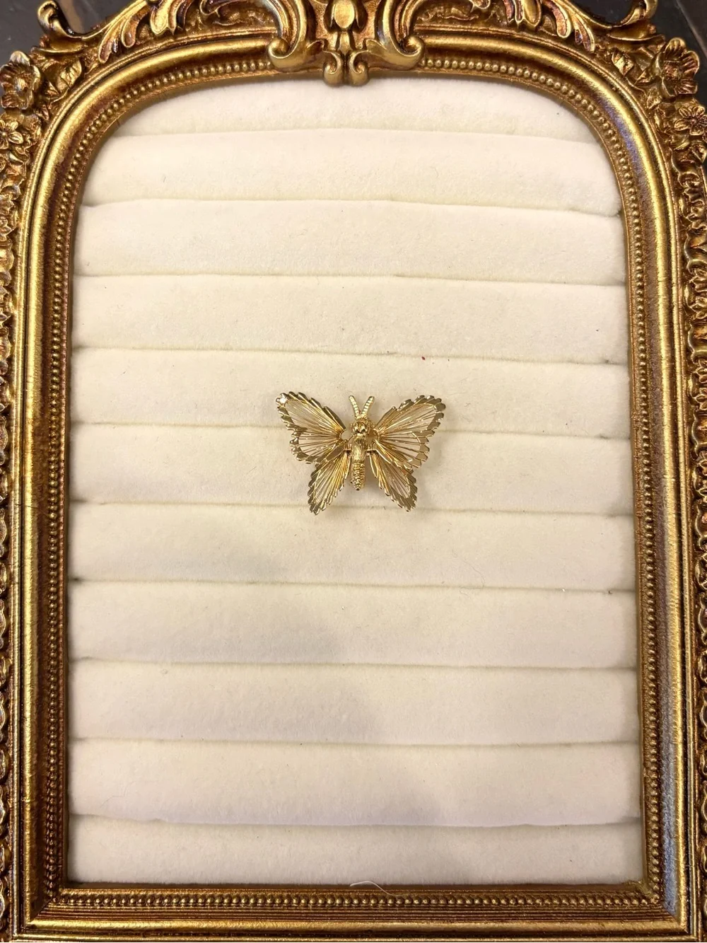 Monet Vintage Butterfly Moth Pin‎ Brooch Spinneret Gold Tone Signed Cottagecore